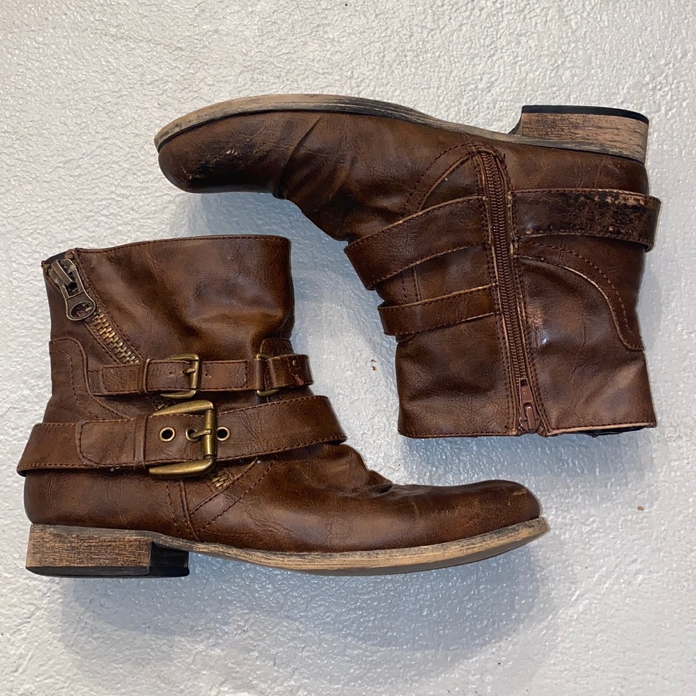 Brown ankle boots